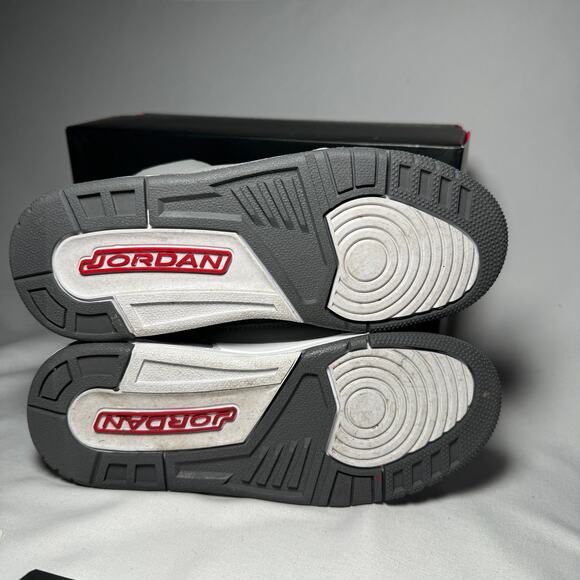 Size 4 - Nike Air Jordan 3 Retro GS Cool Grey 2021 Men's Shoes - Picture 7 of 11